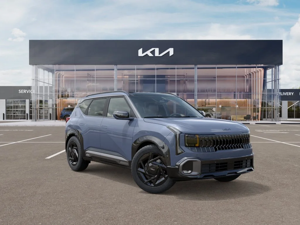 New 2027 Pale Gray Kia X-Line SX image 8