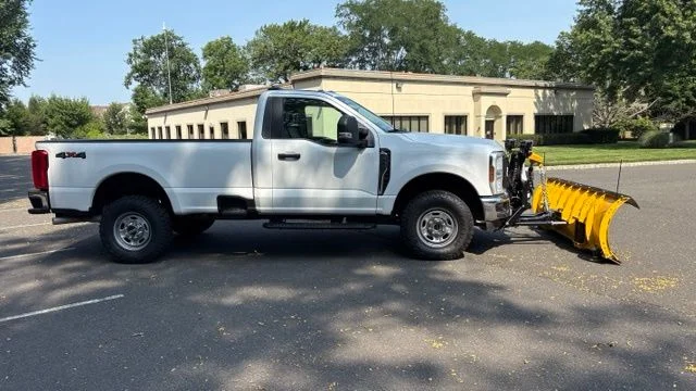 New 2026 Oxford White Ford F-250® XL image 9