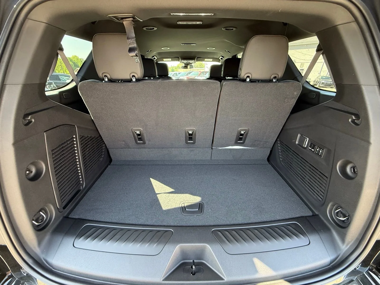 2026 Chevrolet Tahoe LT - Photo 26