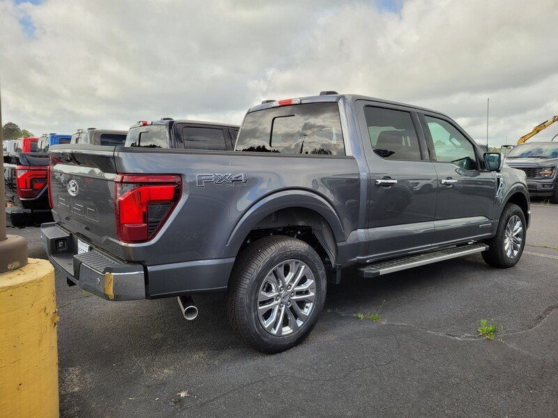 2025 Ford F-150 XLT - Photo 33