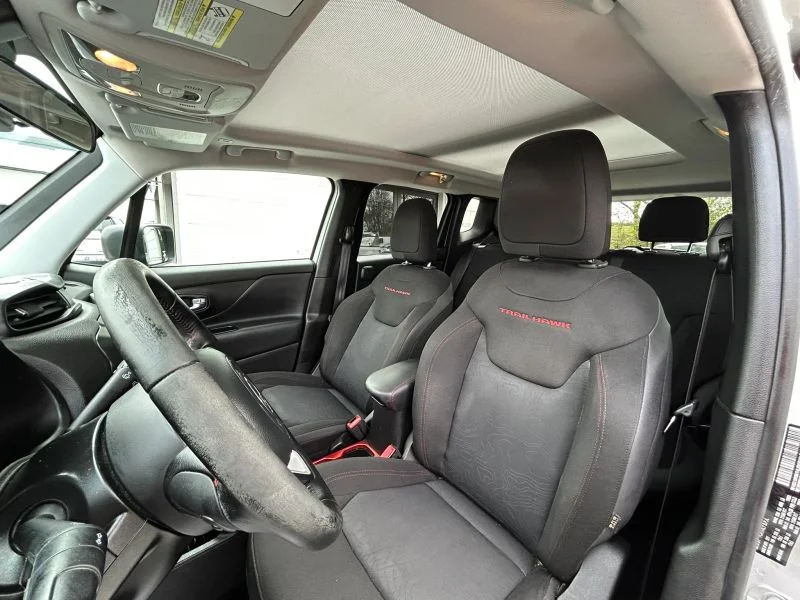 2018 Jeep Renegade Trailhawk - Photo 37