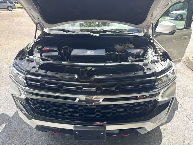 Used 2022 Beige Chevrolet Z71 image 34