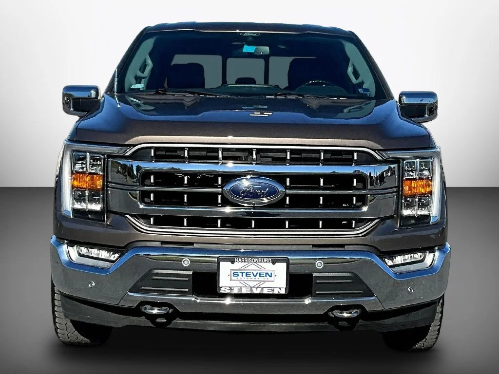 Used 2021 Gray Ford Lariat image 2
