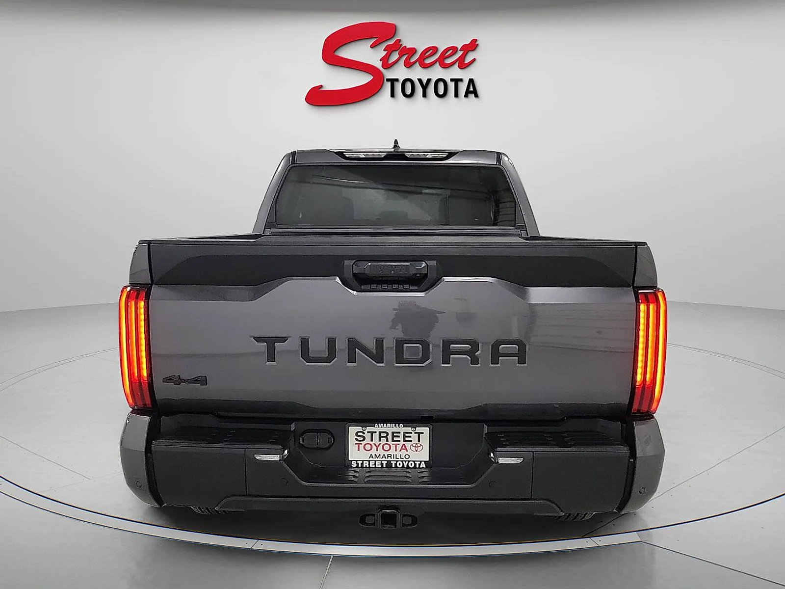 Used 2024 METALLIC GRAY Toyota SR5 image 3