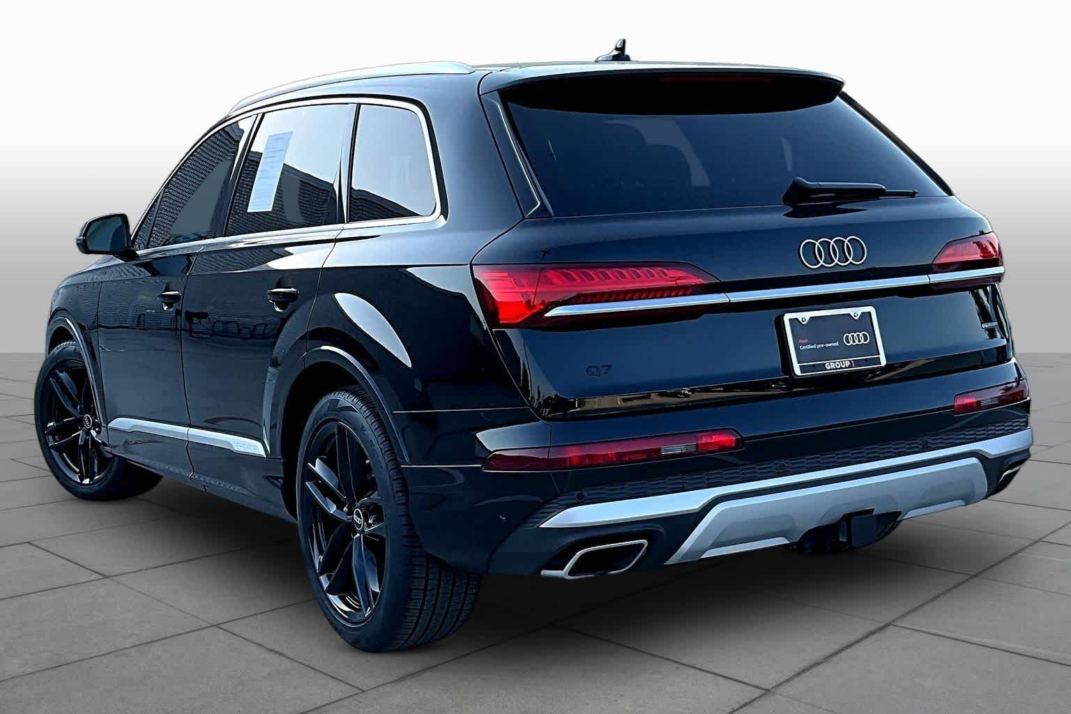 Used 2025 Mythos Black Metallic Audi Premium Plus image 12