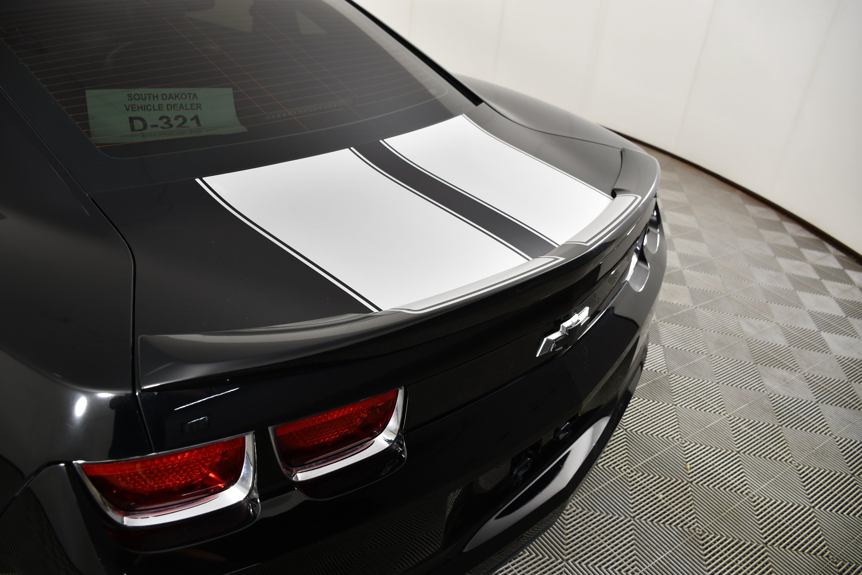 Used 2010 Black Chevrolet 2SS image 16