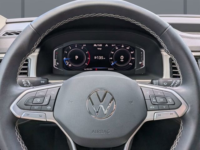 Certified Used 2023 White Volkswagen 3.6L V6 SE w/Technology image 34