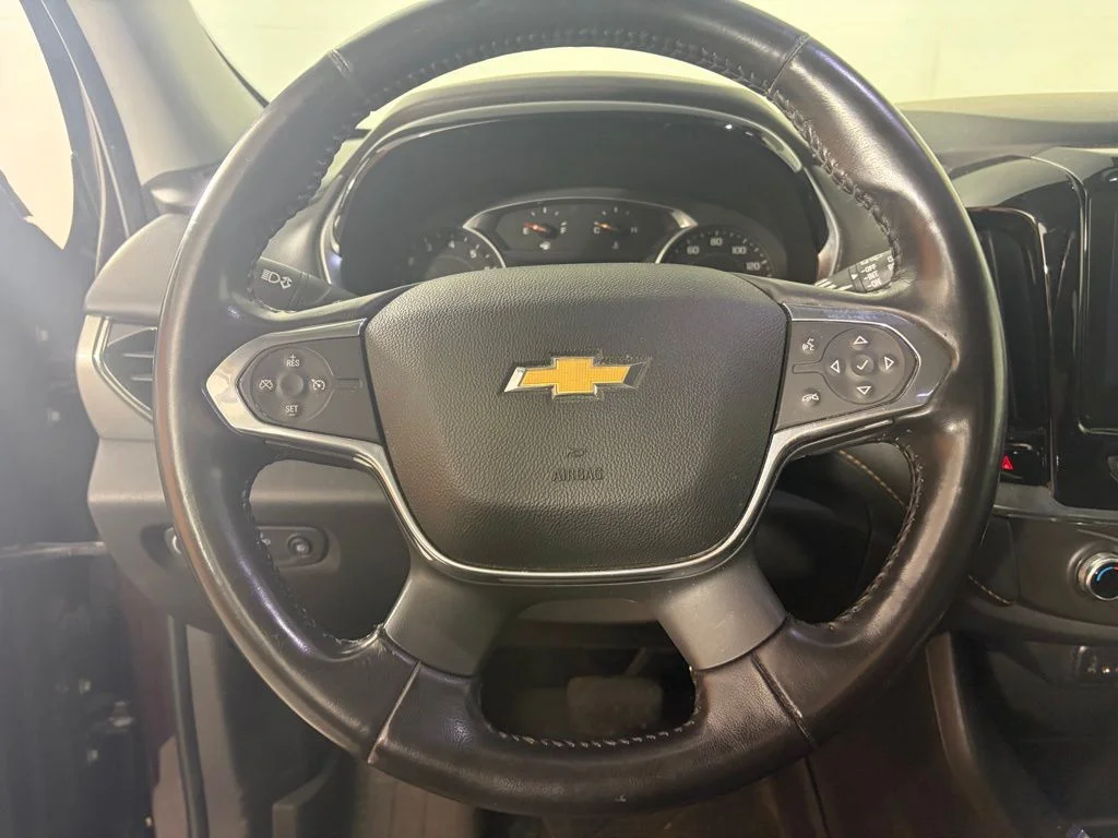 Used 2018 Black Chevrolet LT image 7