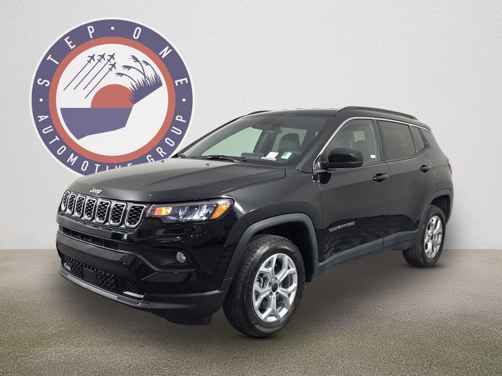 2026 Jeep Compass Latitude 4X4's photo
