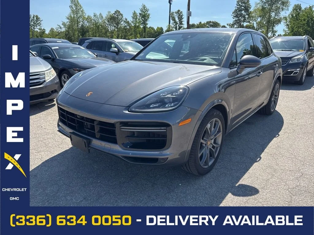 2022 Porsche Cayenne Turbo's photo