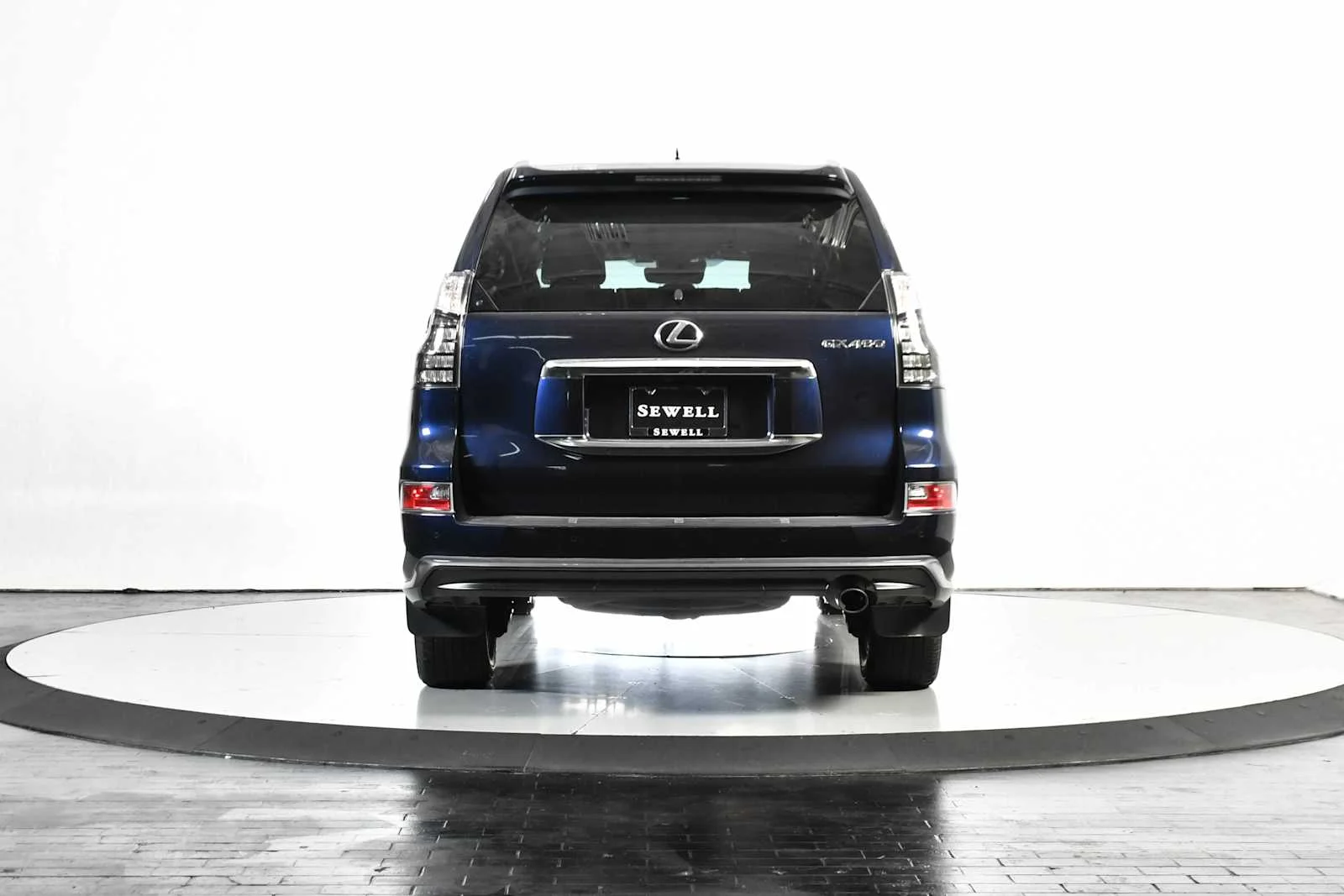 Certified Used 2023 NIGHTFALL MICA Lexus Premium image 5