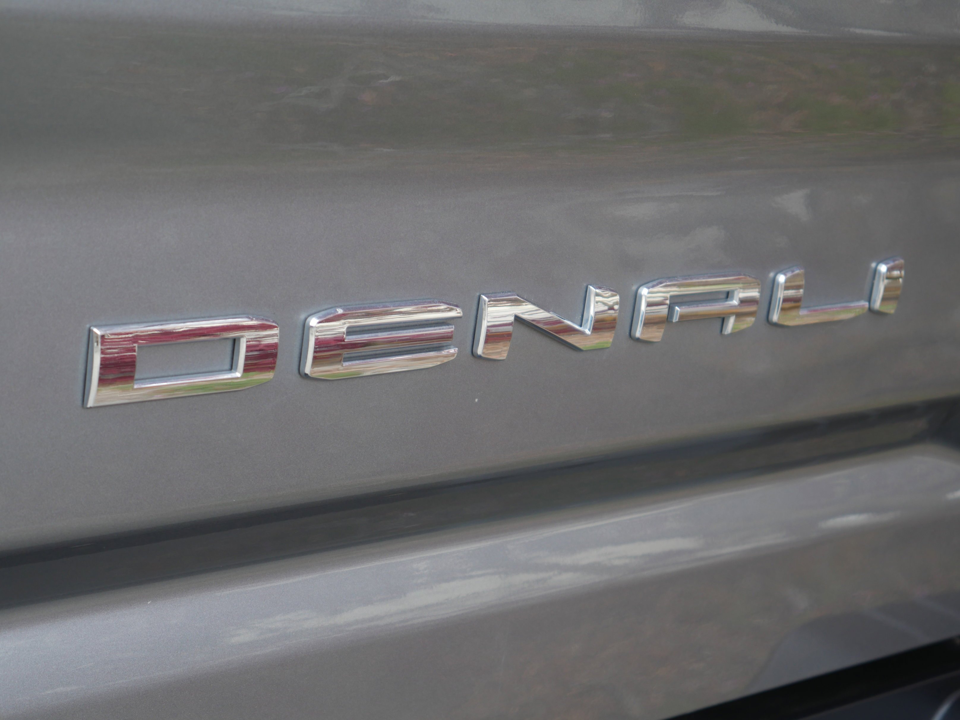 Used 2025 Sterling GMC Denali Ultimate image 20