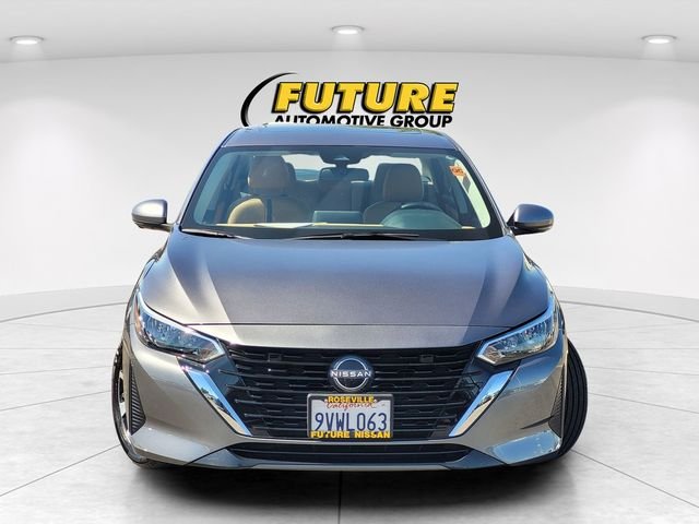 Used 2025 Gray Nissan SV image 2
