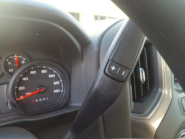 Used 2026 Summit White Chevrolet Custom image 25