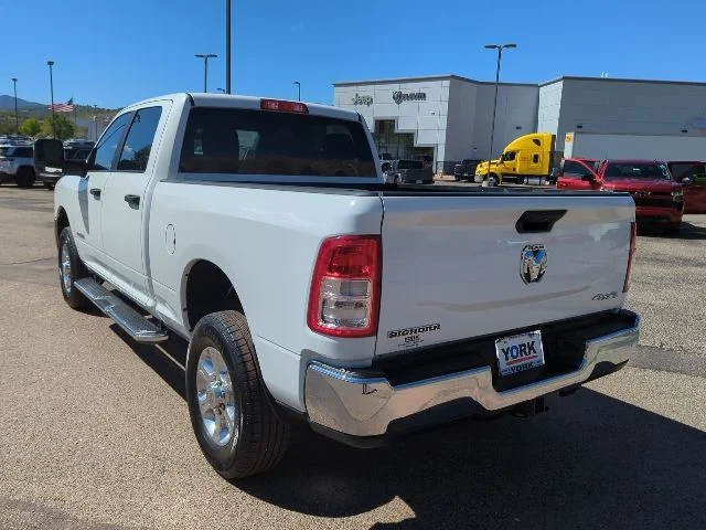 Used 2024 White Ram Big Horn image 6