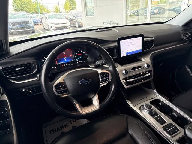 Used 2021 Gray Ford XLT image 27