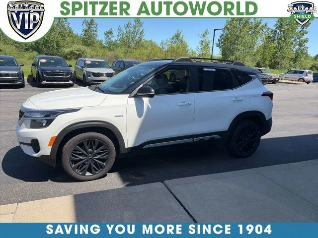2022 Kia Seltos 1.6 Nightfall AWD's photo