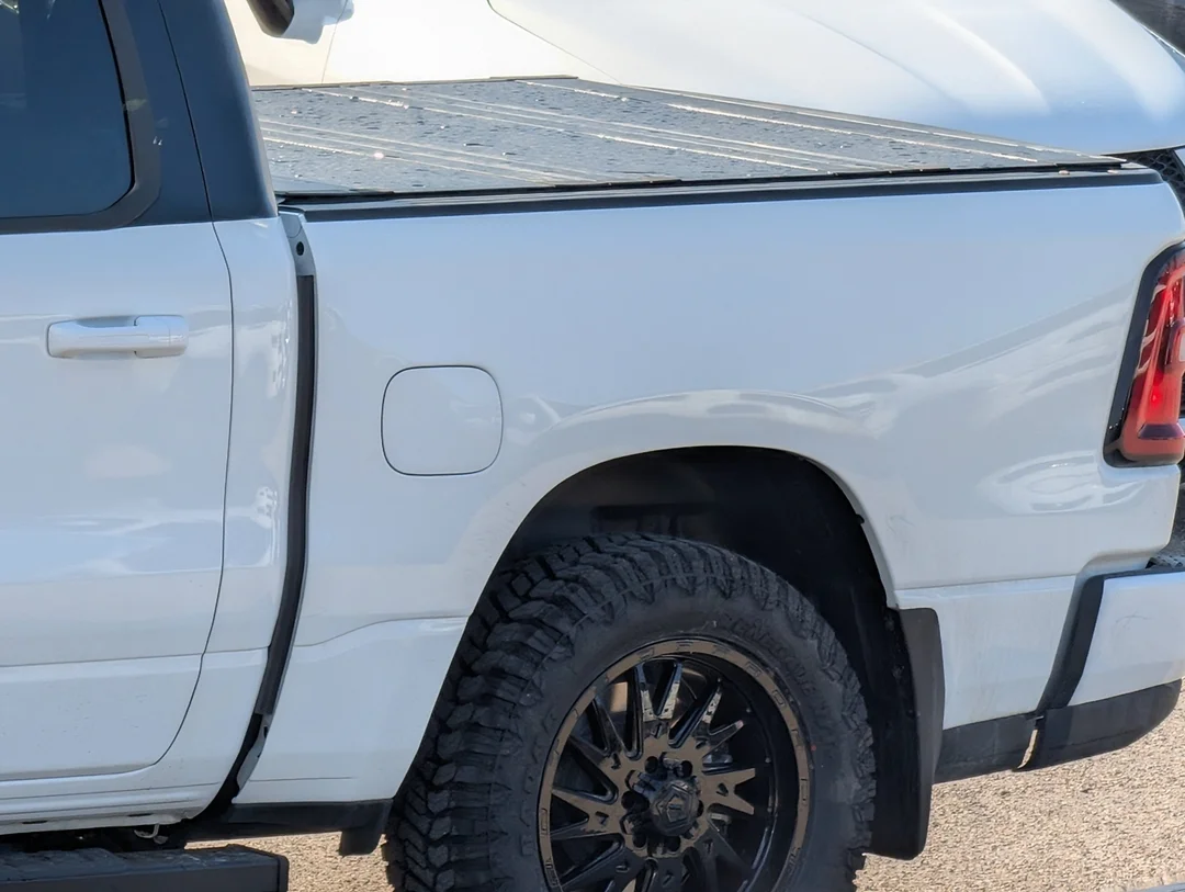 New 2026 White RAM Sport - - 4x4 - 2in Level Kit - Radar Renegade RT Tires on Tis Offroad Wheels - T. Cover & More! image 12