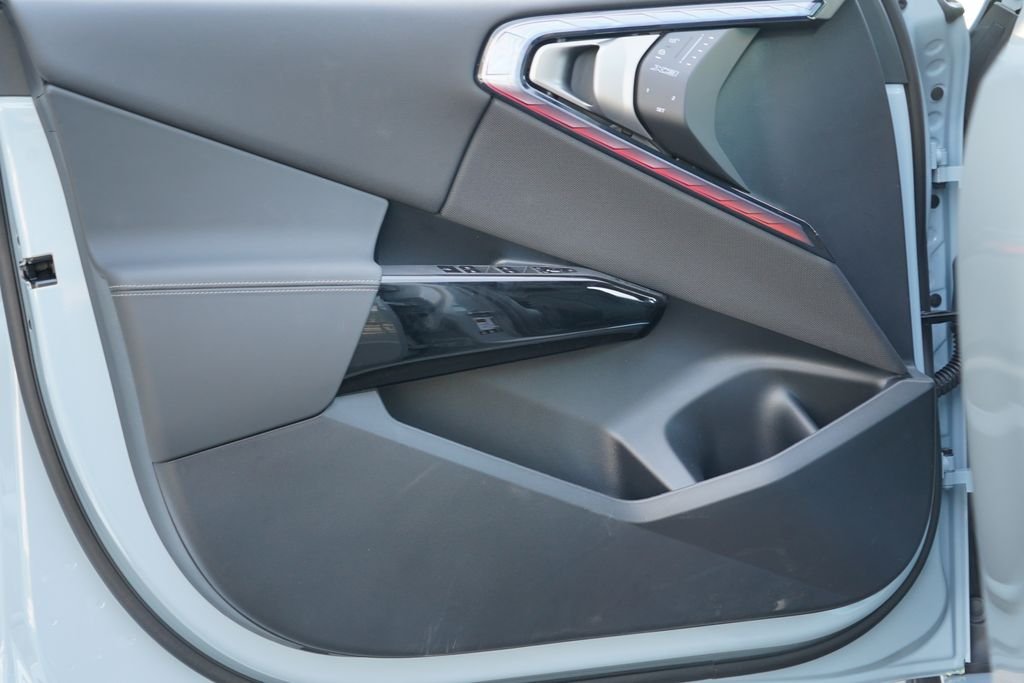 New 2026 Brooklyn Grey Metallic BMW 30 xDrive image 9