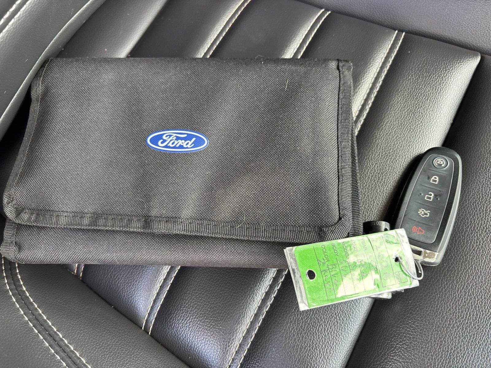 Used 2019  Ford SEL image 41