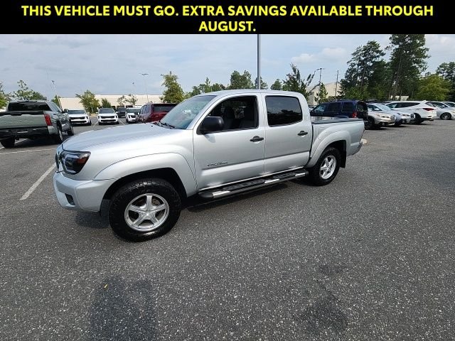 Used 2013 Silver Toyota Base image 7