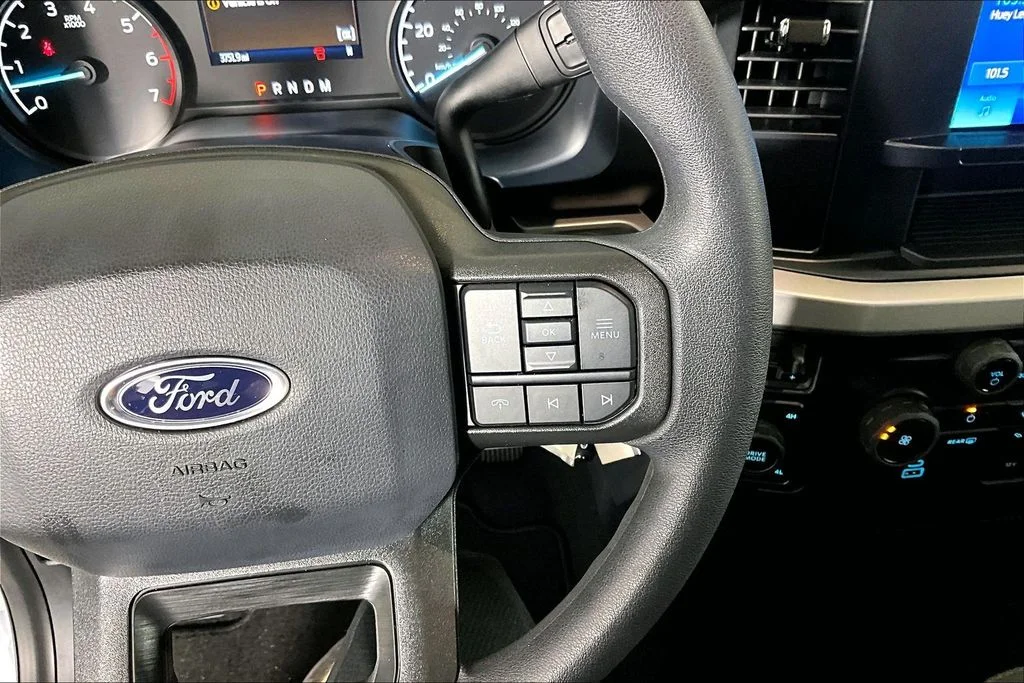 Used 2024 Oxford White Ford XL image 15