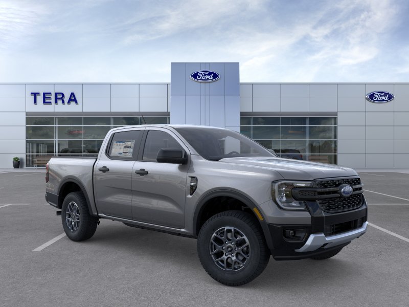 New 2026 Carbonized Gray Metallic Ford XLT image 29