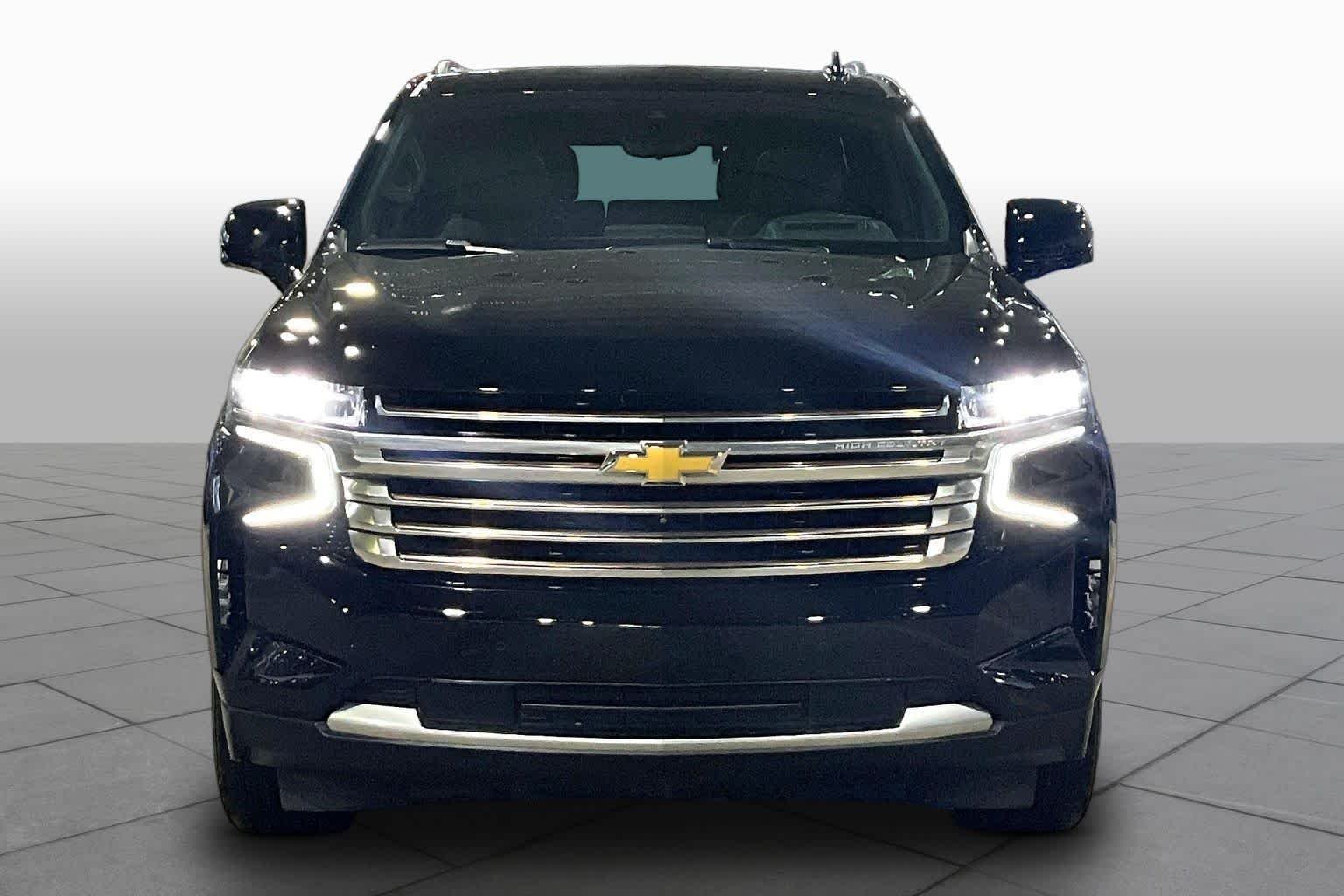 Used 2024 Black Chevrolet High Country image 7