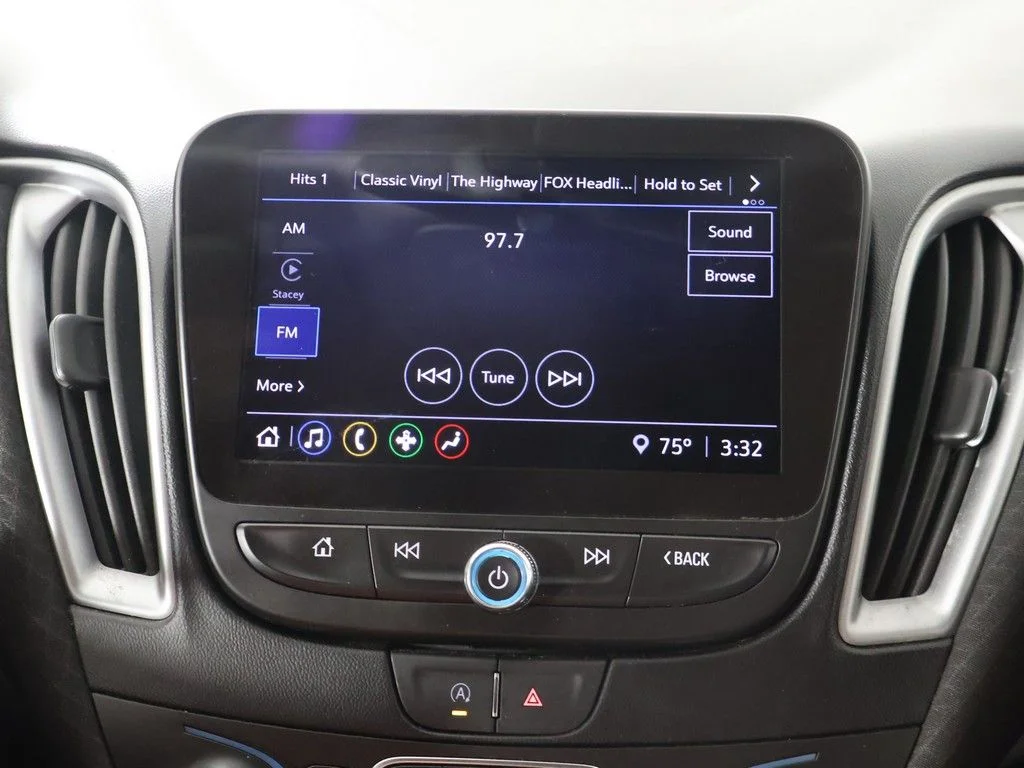 Used 2023 Gray Chevrolet LT image 38