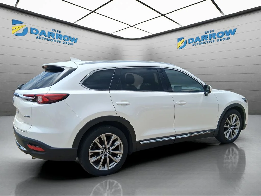 Used 2018 White Mazda Signature image 5