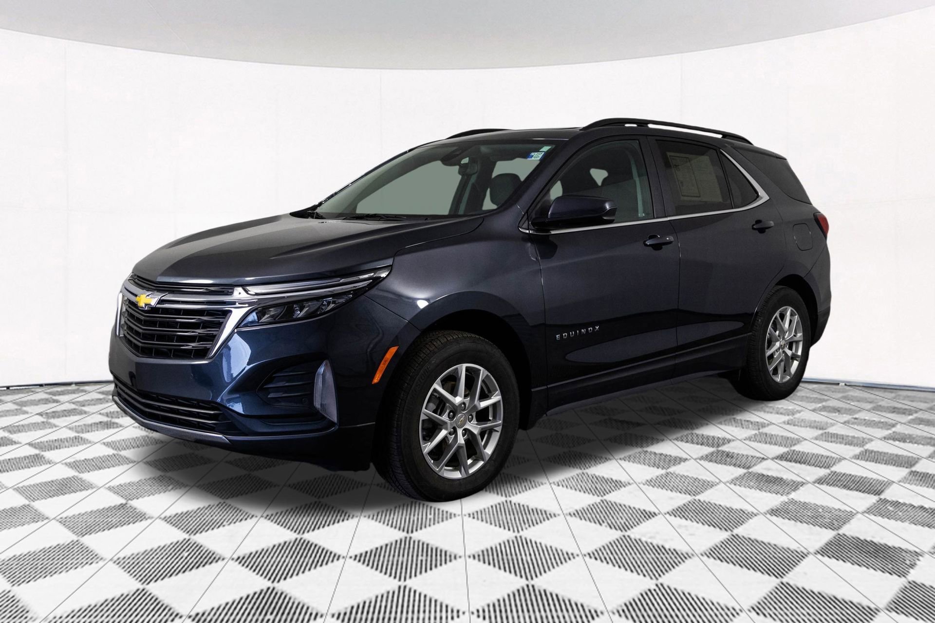 2023 CHEVROLET EQUINOX - Image 9