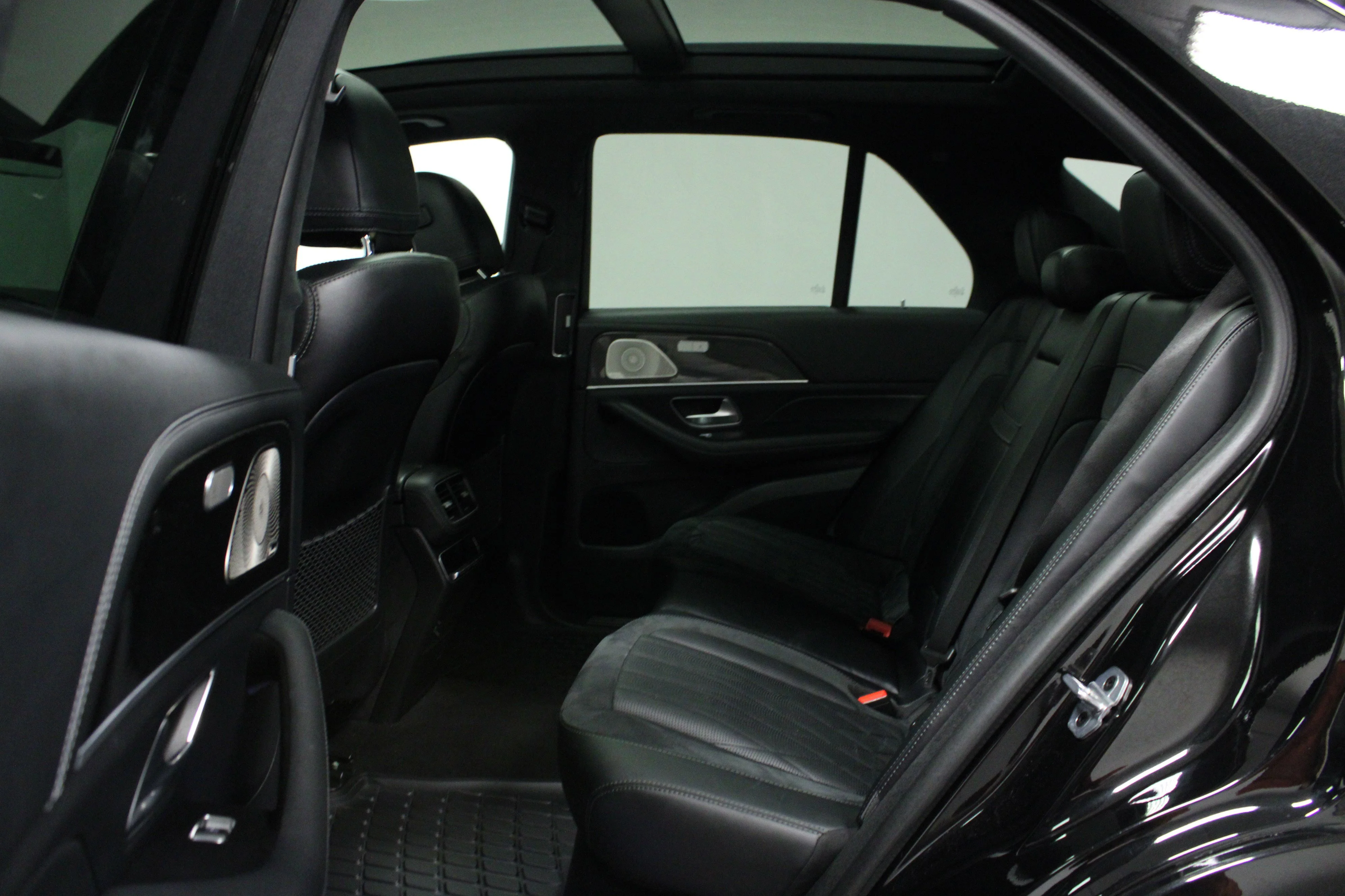 Used 2022 Obsidian Black Metallic Mercedes-Benz GLE 53 AMG® image 13