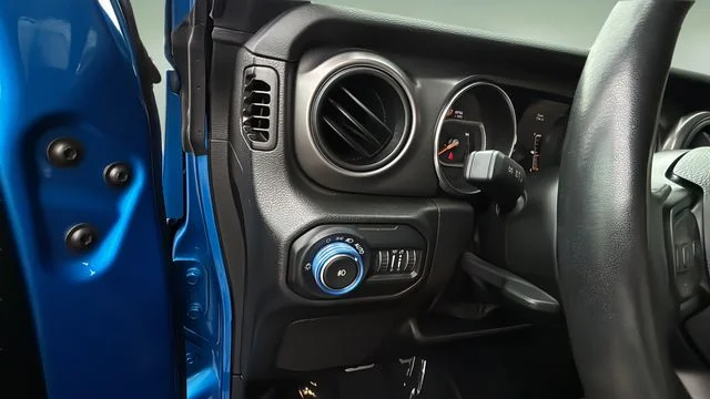 Used 2022 Blue Jeep Unlimited Sport S image 21