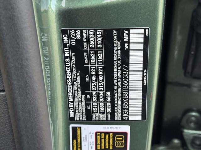 New 2026 MANUFAKTUR Ireland Mid Green Metallic Mercedes-Benz GLE 450 image 16