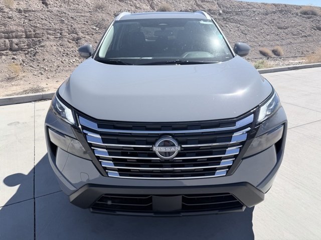 2026 Nissan Rogue SV photo 2