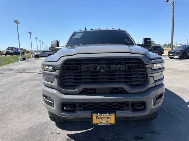 Used 2026 White Ram Big Horn image 2