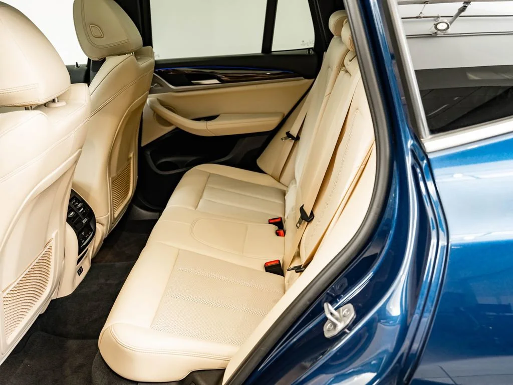 Used 2022 Phytonic Blue Metallic BMW xDrive30i image 43
