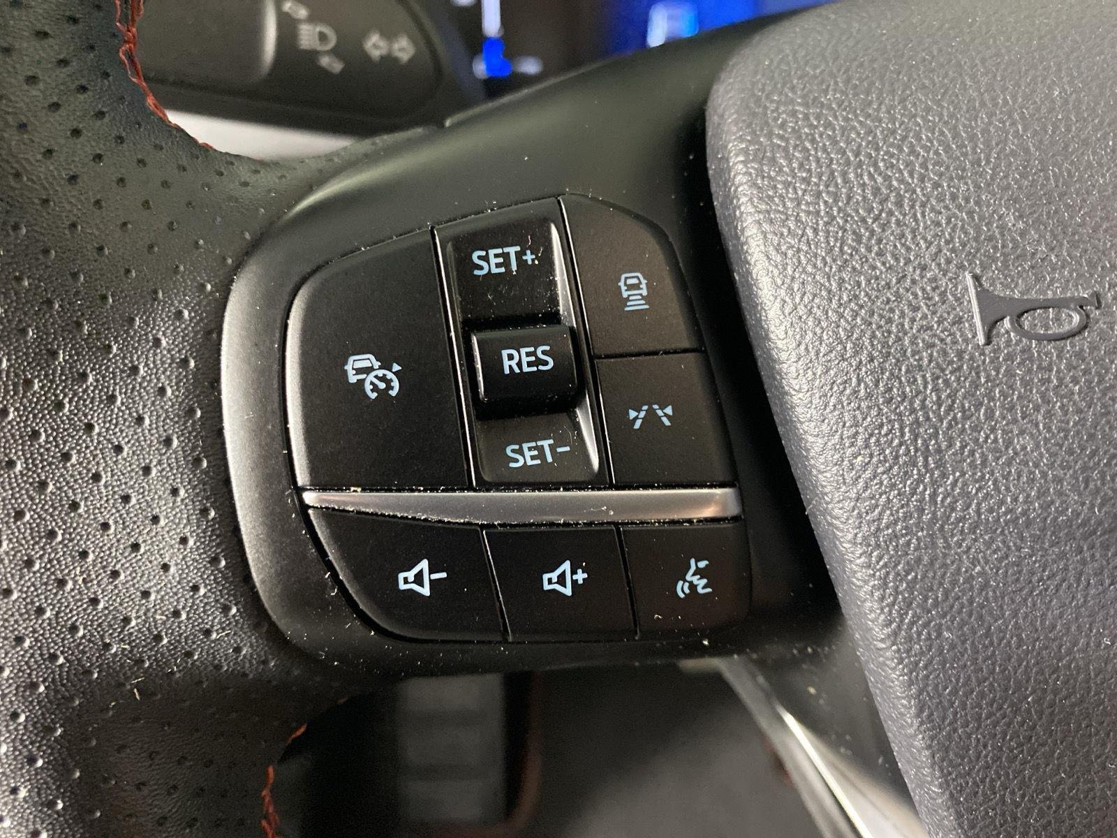 Used 2023 Vapor Blue Ford ST-Line image 15