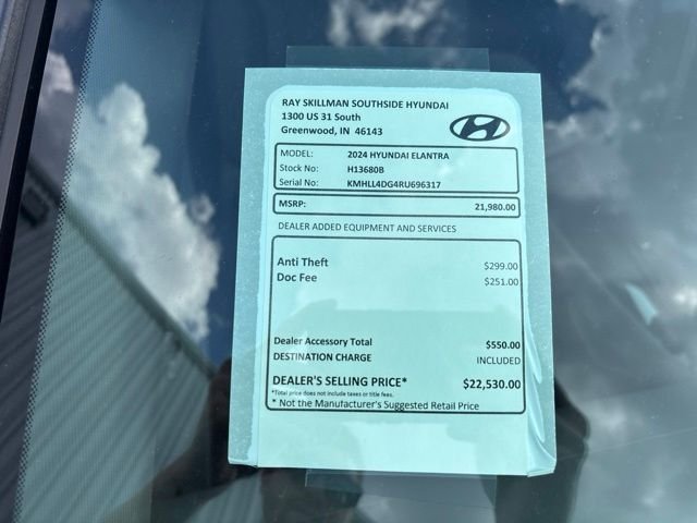 Certified Used 2024 Black Hyundai SE image 2