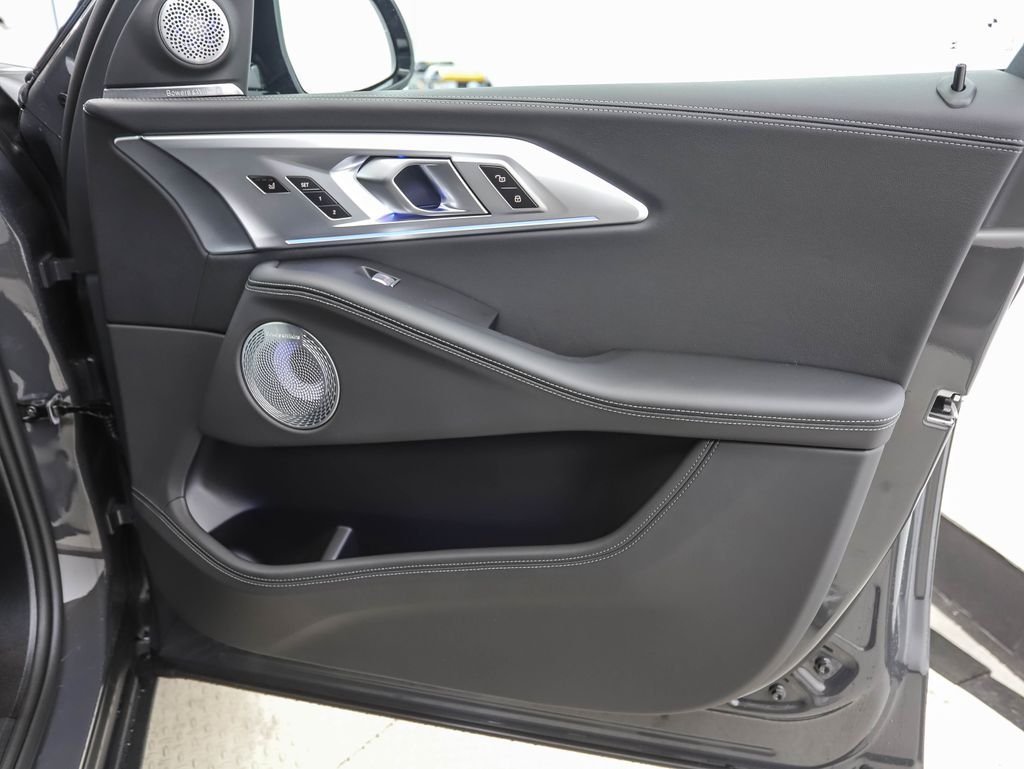 Used 2026 Gray Metallic BMW Label image 30