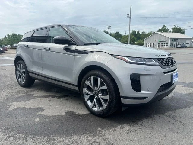 Used 2023 Gray Land Rover S image 7