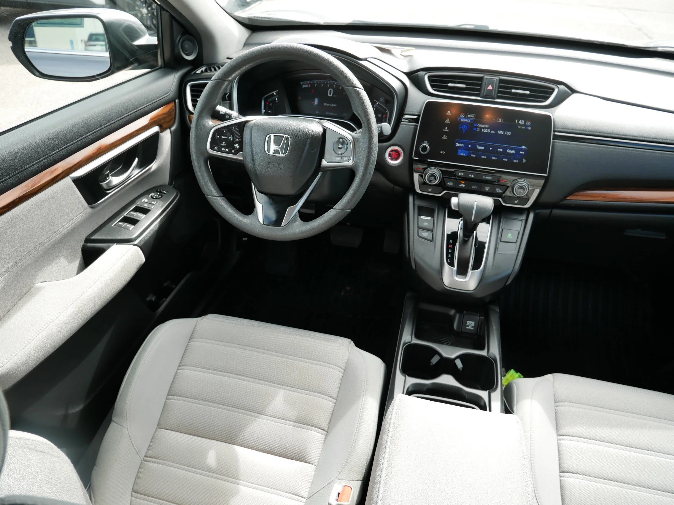 Certified Used 2018 Modern Steel Metallic Honda EX image 9