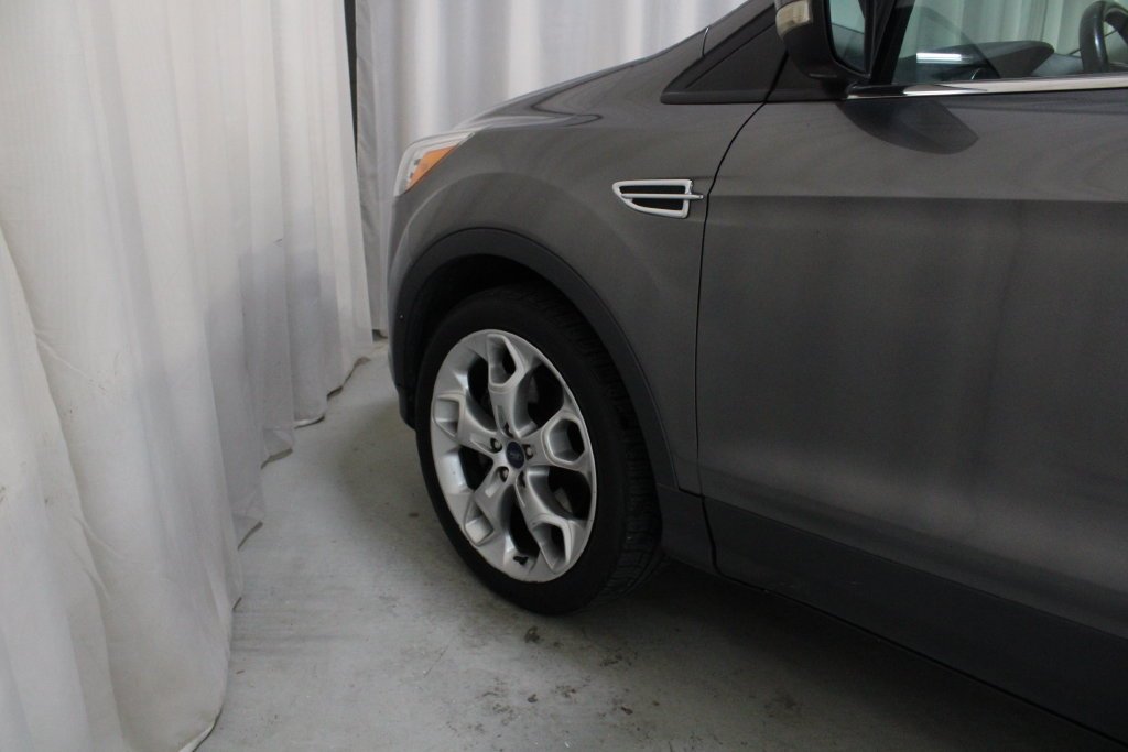 Used 2014 Sterling Gray Metallic Ford Titanium image 32