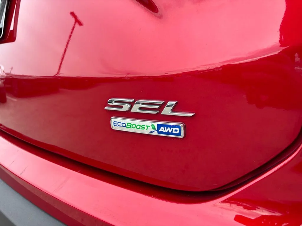 Used 2020 Red Ford SEL image 54