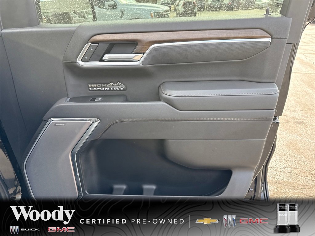 2025 CHEVROLET SILVERADO - Image 37