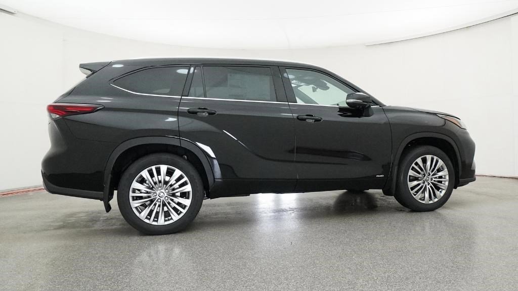 New 2026 Midnight Black Metallic Toyota  Platinum image 70