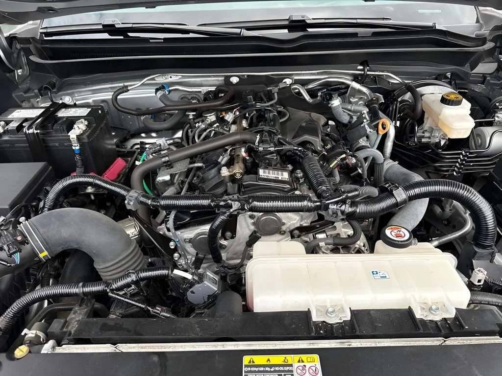 Used 2025  Toyota SR image 29