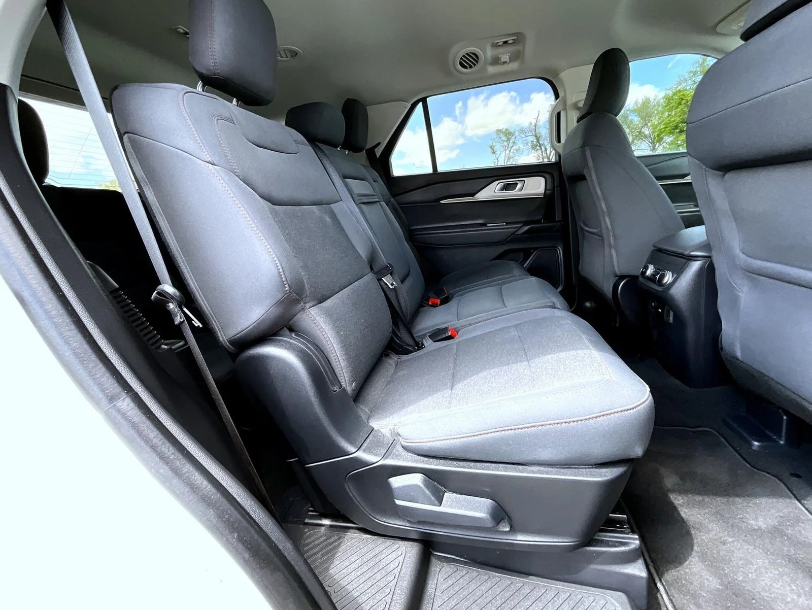 Used 2025 White Ford Active image 20
