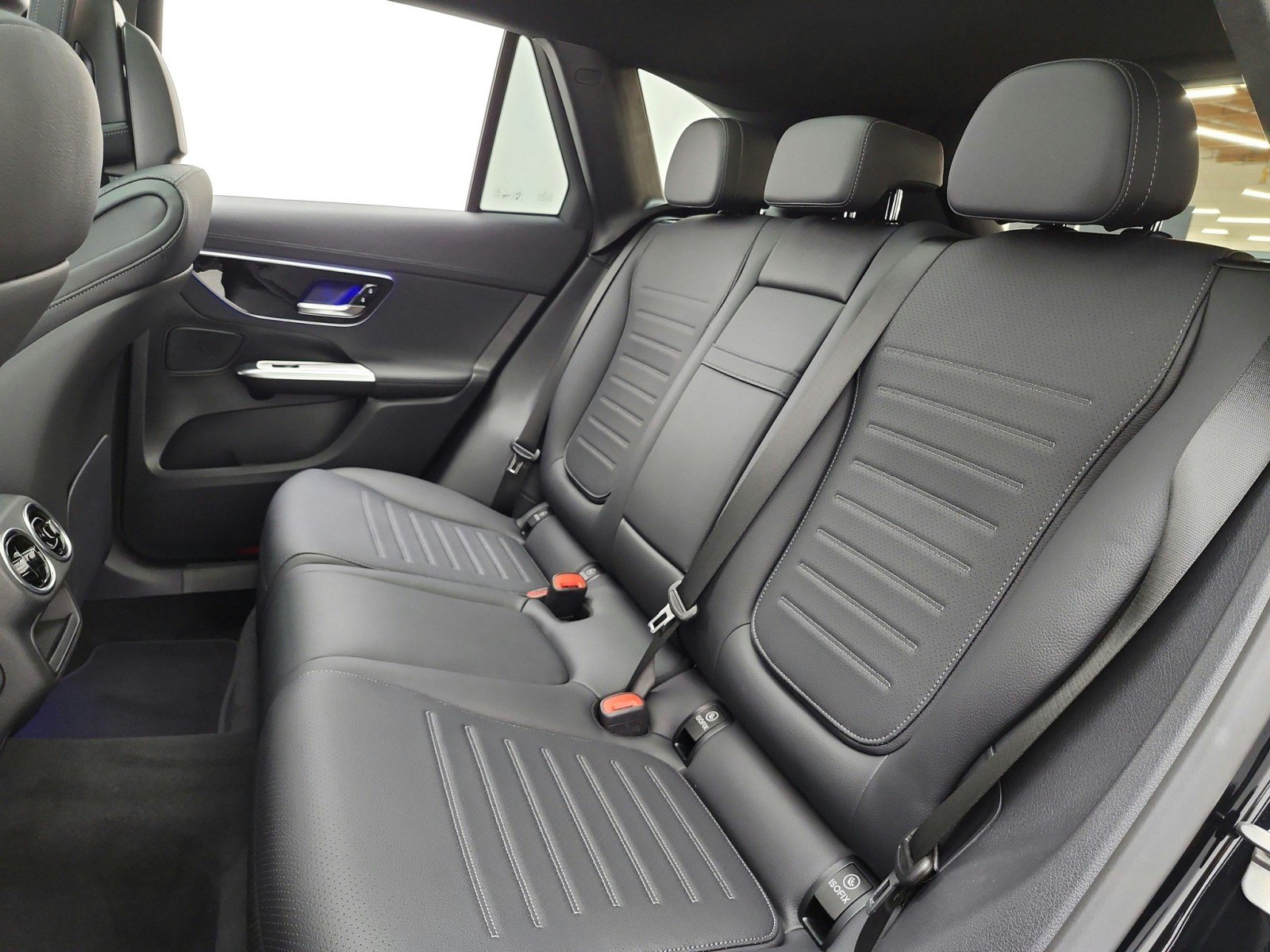 New 2026 Black Mercedes-Benz GLC 300 SUV image 11