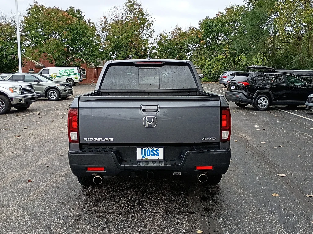 Certified Used 2023 GREY Honda RTL image 4